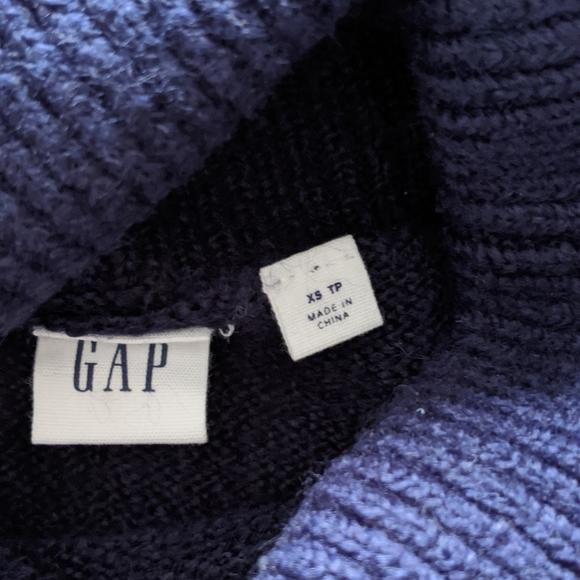 Gap Navy Blue Sweater Poncho, Size XS - Picture 6 of 6